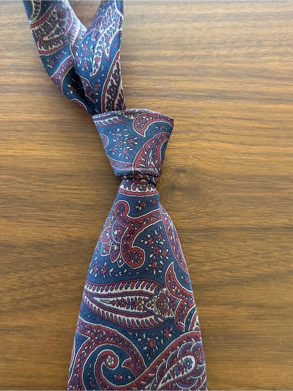 MARCS Paisley Silk Tie in Burgundy and Navy